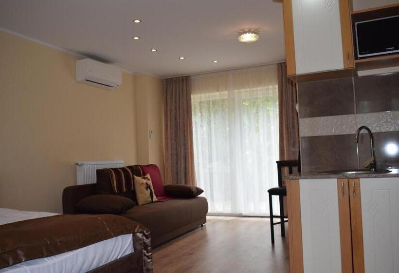 带1个卧室的带阳台的公寓, Orient Apartmanház