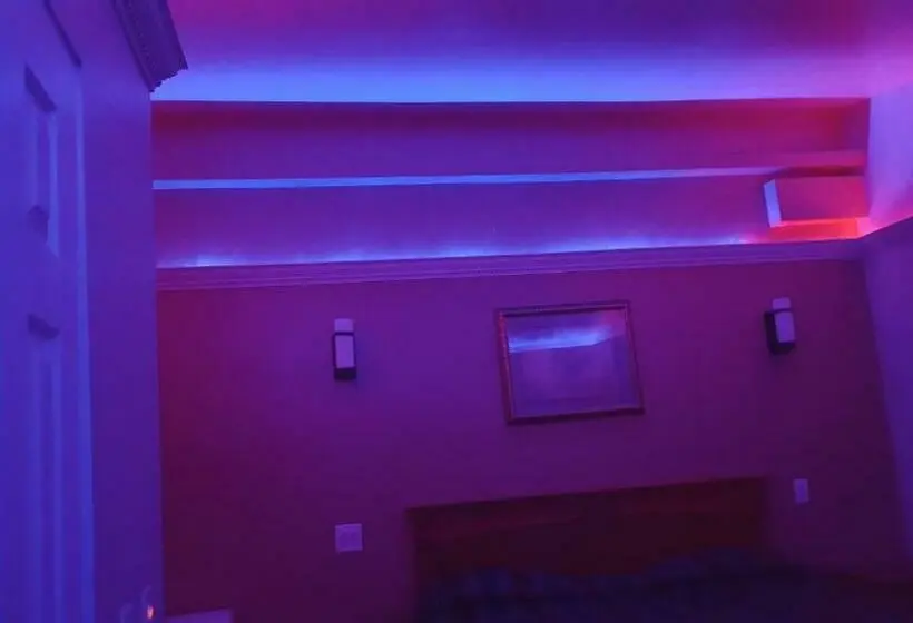 キングサイズベッドのスタンダードルーム, Deluxe Motel, Los Angeles Area