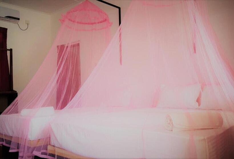 Standard Room, Alfresco Beach