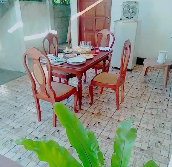 آپارتمان 1 خوابه, Sanithu Homestay Galle