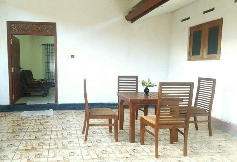 Апартаменты 1 Спальня, Sanithu Homestay Galle