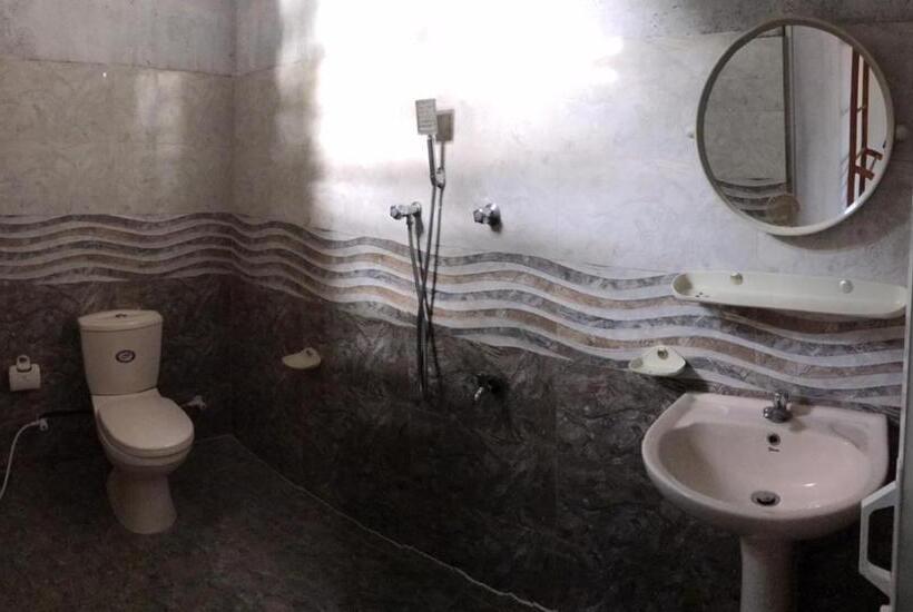 Quarto Estandar com Sacada, Sanithu Homestay Galle