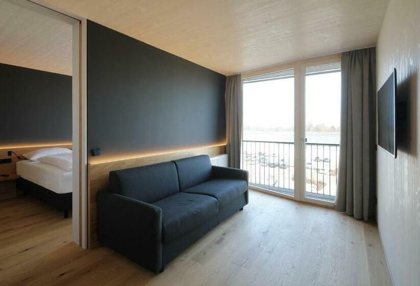 ジュニアスイート, 2nd Home