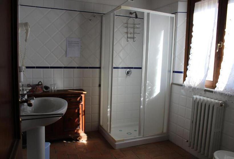 חדר סטנדרט עם מיטת קינג, Agriturismo Trefossata