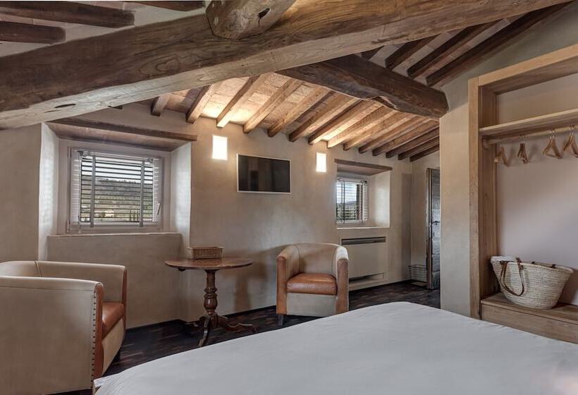 اتاق لوکس, Cuprena