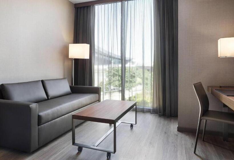 适合残疾人士使用的带超级大床的标准间, Ac Hotel By Marriott Pittsburgh Downtown