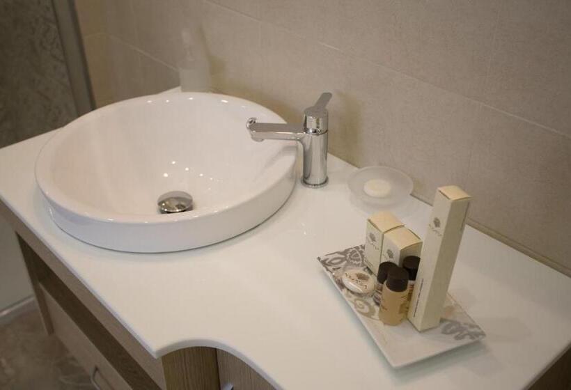 غرفة ديلوكس مزودة بشرفة, Tropea Luxury & Charm