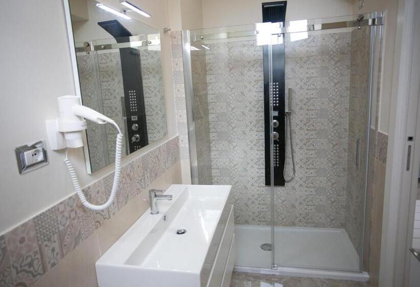 غرفة ديلوكس رباعية, Tropea Luxury & Charm