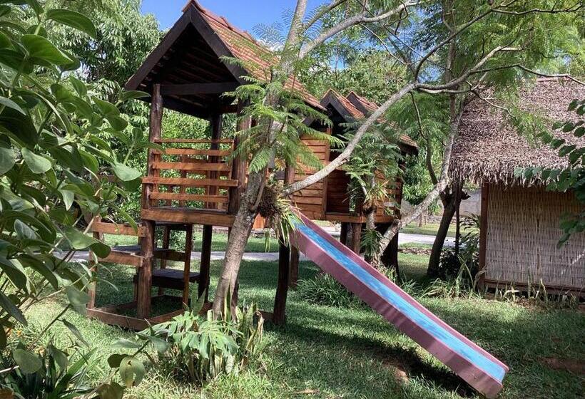 ویلای یک اتاق خوابه با استخر شنا, Villa Chezsoa, Antananarivo