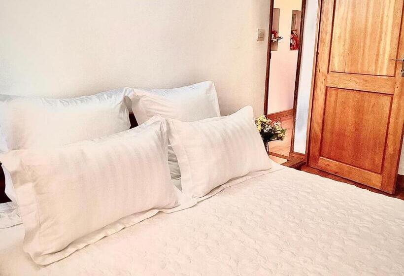 ویلای یک اتاق خوابه با استخر شنا, Villa Chezsoa, Antananarivo