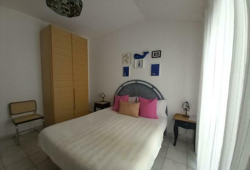 غرفة قياسية ثلاثية, Carilla B&b