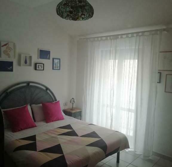 غرفة قياسية ثلاثية, Carilla B&b