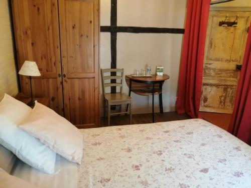 חדר סטנדרט, Les Pierres De Chevreuse