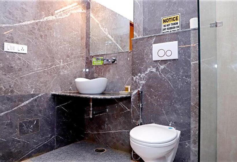 اتاق استاندارد با تخت بزرگ, Lahermitage Resort