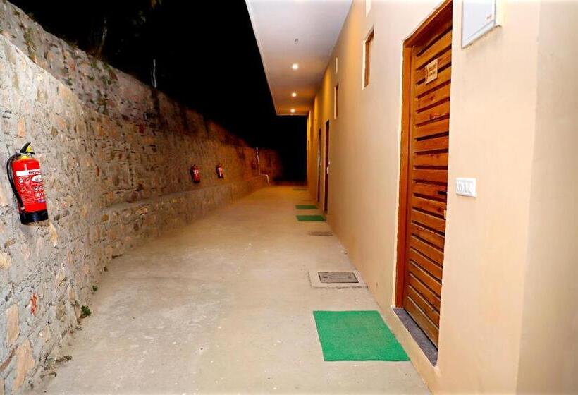 اتاق استاندارد با تخت بزرگ, Lahermitage Resort