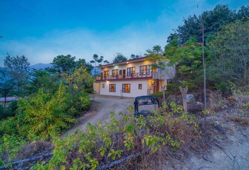 اتاق استاندارد با تخت بزرگ, Lahermitage Resort