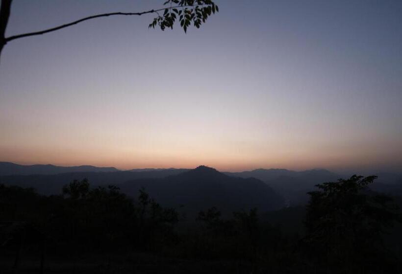 اتاق سوپریور با تخت بزرگ, Lahermitage Resort