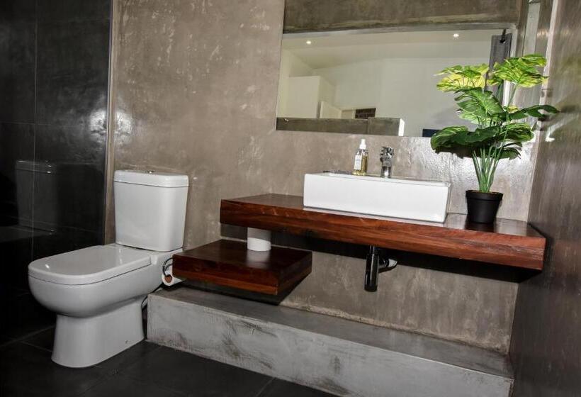 家庭间, Onq Accommodation