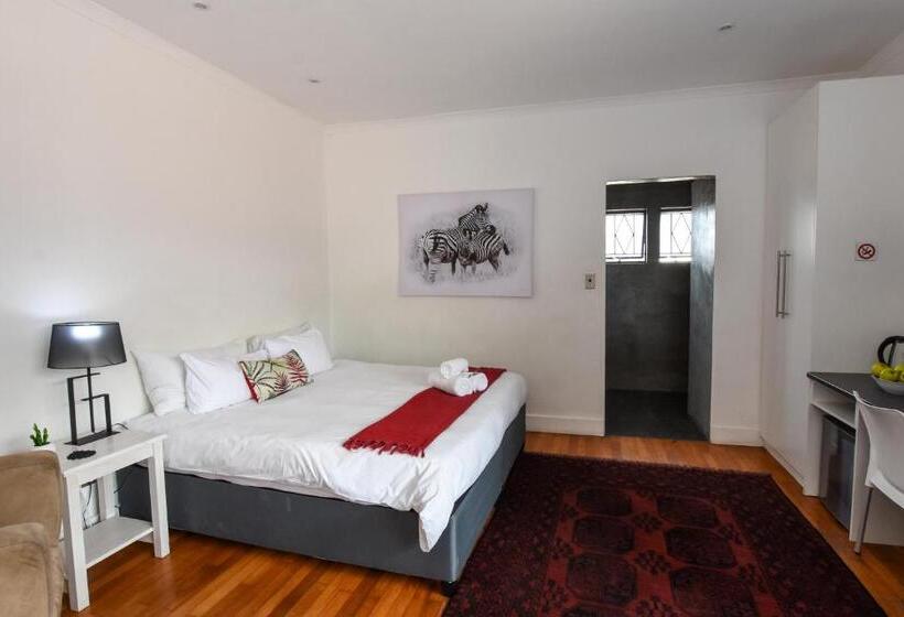 家庭间, Onq Accommodation