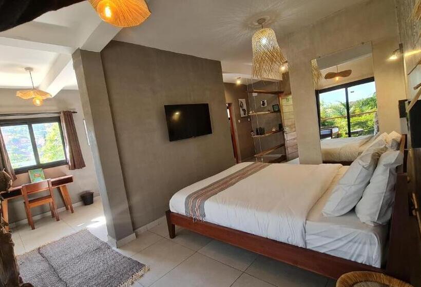 سوییت جونیور با چشمانداز استخر, Ikopa Hôtel Madagascar