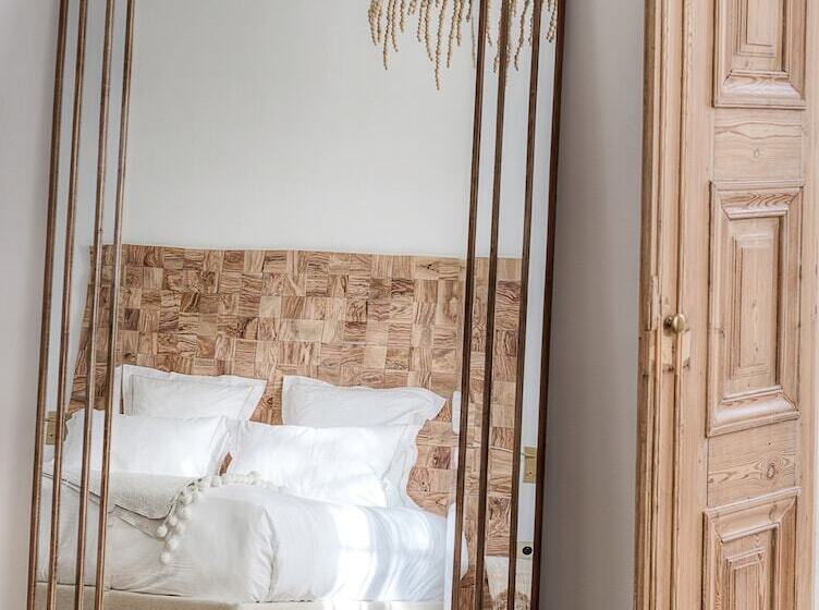 디럭스 룸, Le Saint Remy