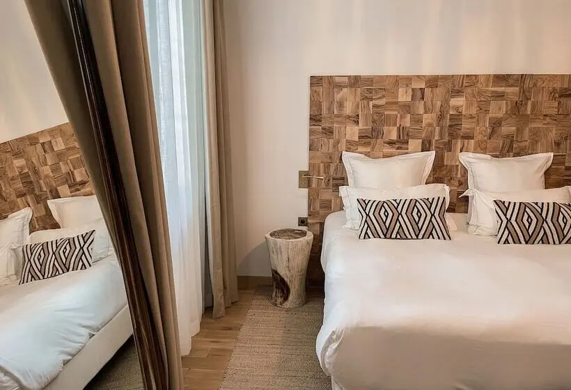 デラックスルーム, Le Saint Remy