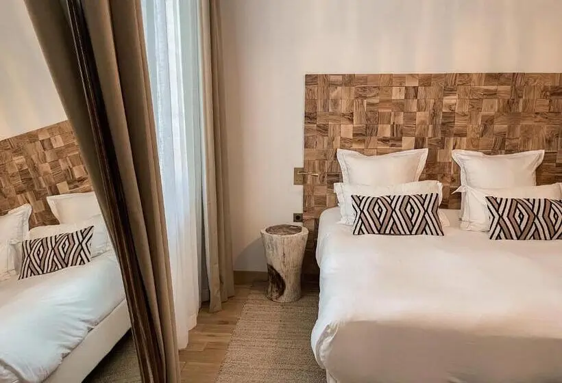 デラックスルーム, Le Saint Remy