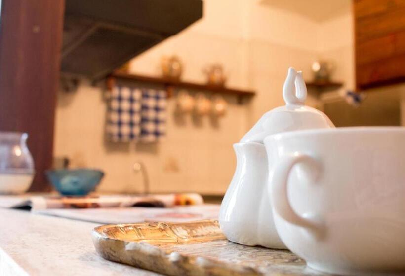 غرفة قياسية, Il Mughetto