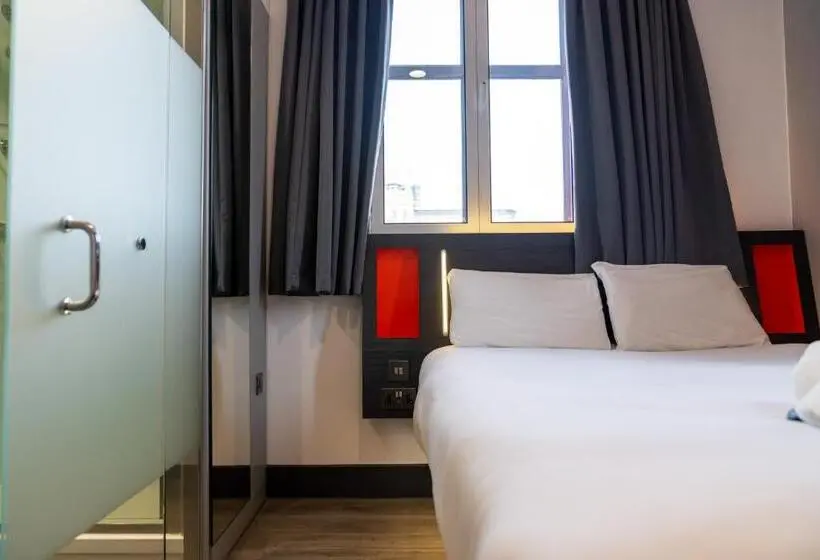 اتاق استاندارد, Easyhotel Leeds