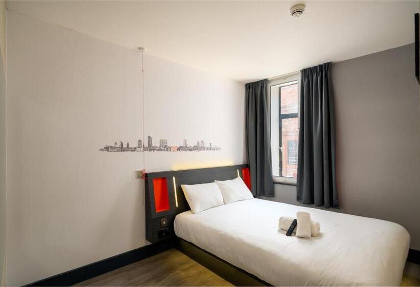 Номер Стандарт Адаптированный для Инвалидов, Easyhotel Leeds