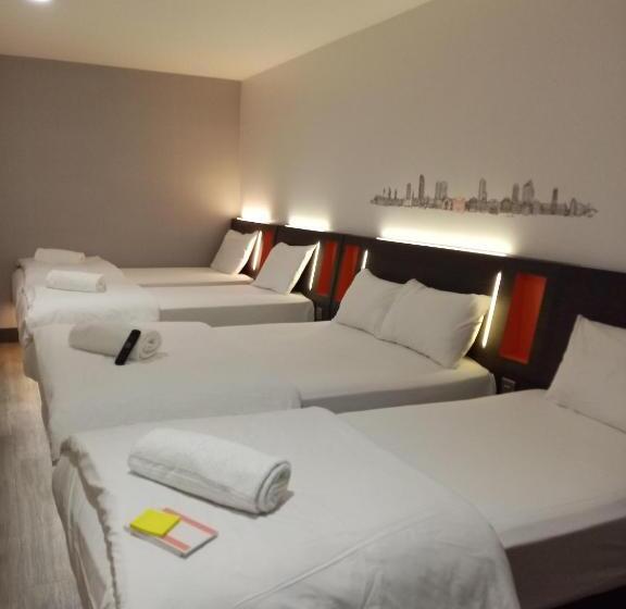 Семейный Номер, Easyhotel Leeds