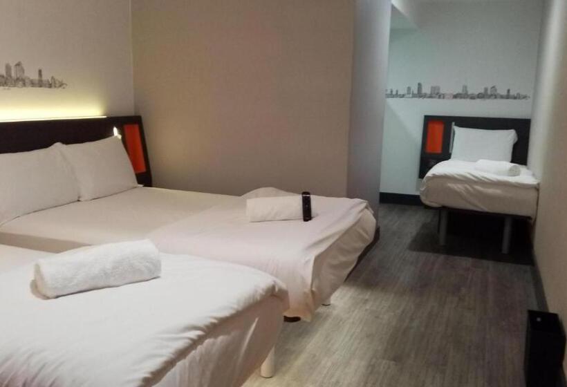 ファミリールーム, Easyhotel Leeds