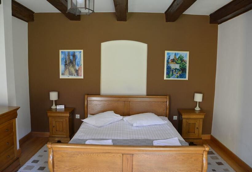 デラックスルーム, Cristian Inn