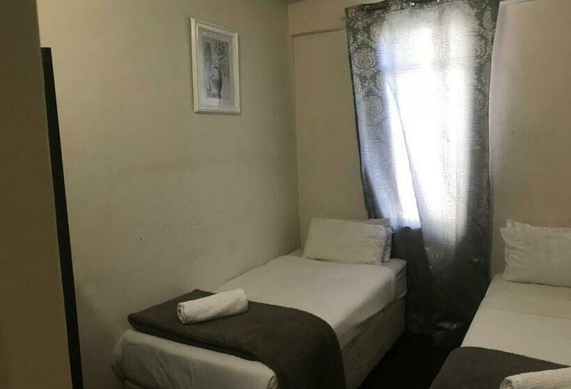 スタンダードルーム, Businessburg