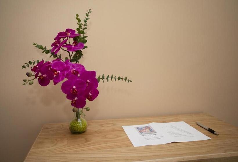 חדר סופריור, Novoa