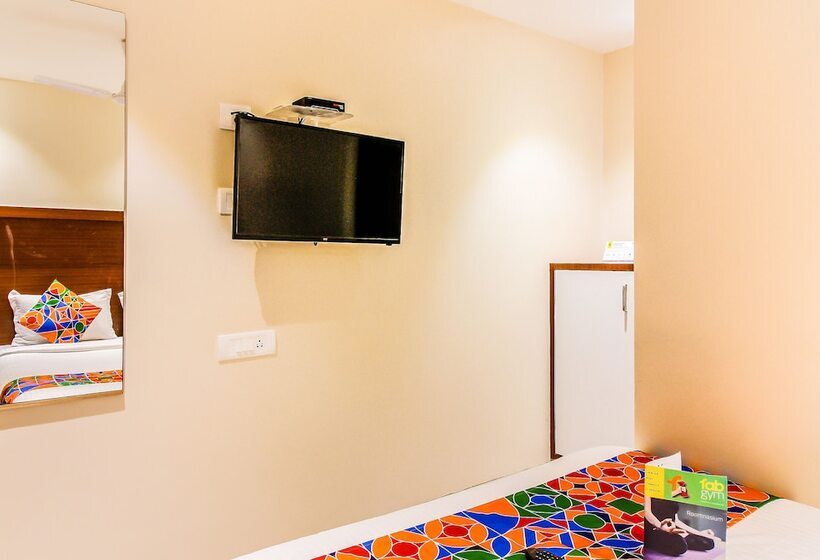 Номер Deluxe, Fabhotel Sai Sunder Guestline Vashi