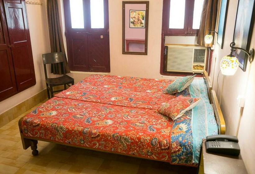 豪华房间, Brown Bread Bakery Guest House