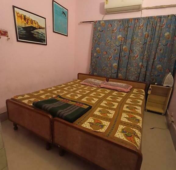 标准间, Brown Bread Bakery Guest House