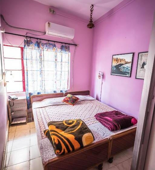 标准间, Brown Bread Bakery Guest House