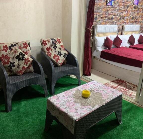 سوئیت با چشم‌انداز رودخانه, Nile Star Suites & Apartments