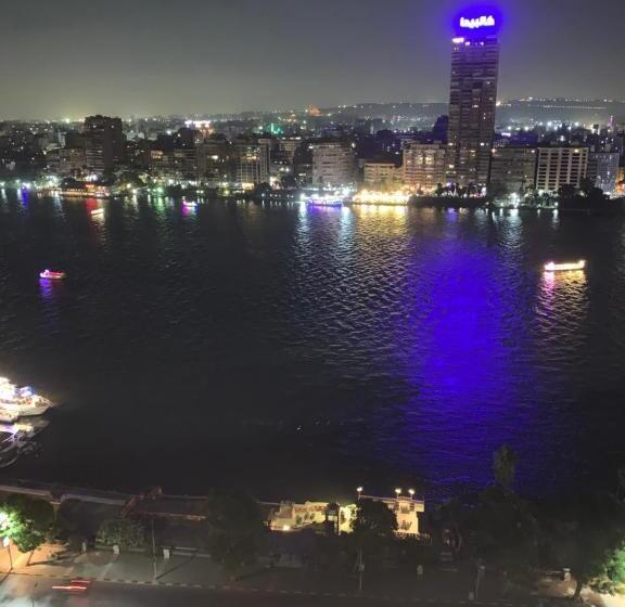 سوئیت با چشم‌انداز رودخانه, Nile Star Suites & Apartments