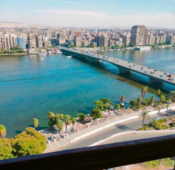 سوئیت با چشم‌انداز رودخانه, Nile Star Suites & Apartments