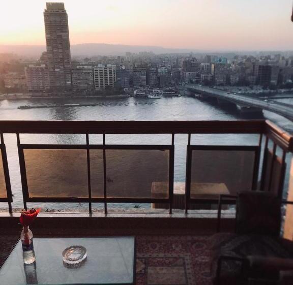 سوئیت با چشم‌انداز رودخانه, Nile Star Suites & Apartments