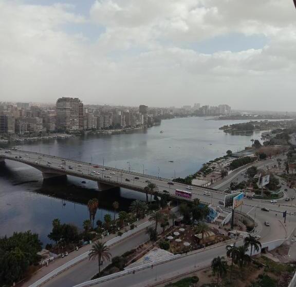 سوئیت با چشم‌انداز رودخانه, Nile Star Suites & Apartments