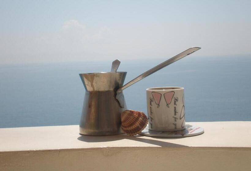 Standardzimmer mit Meerblick & Balkon, Blue View