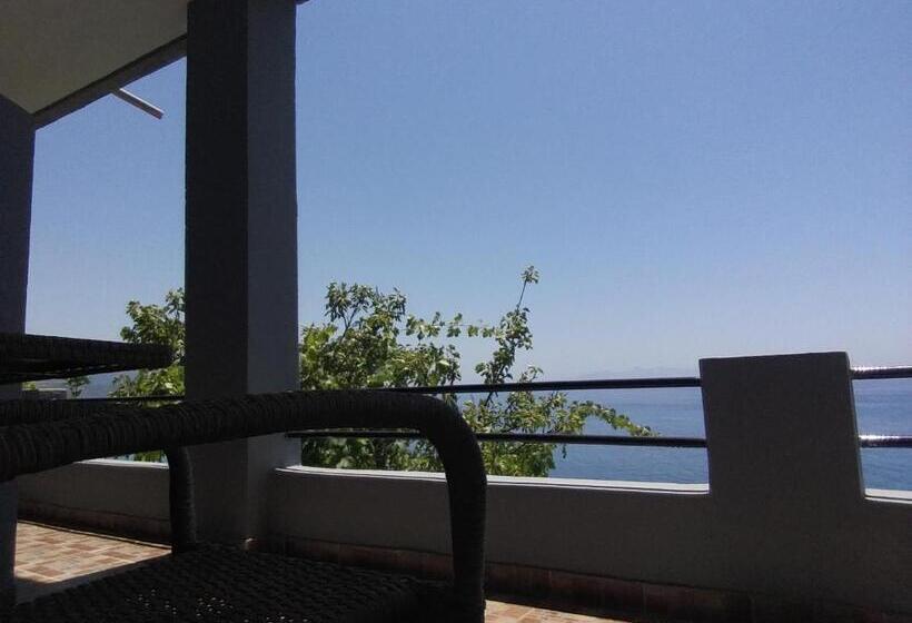 3-Bett-Standardzimmer Meerblick, Blue View