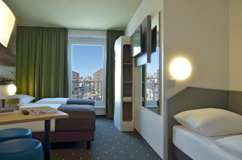 חדר סטנדרט לשלושה, B&b Hotel Bremerhaven