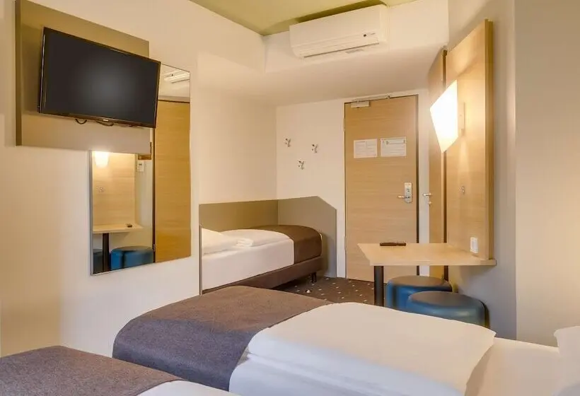 اتاق استاندارد سه نفره, B&b Hotel Bremerhaven