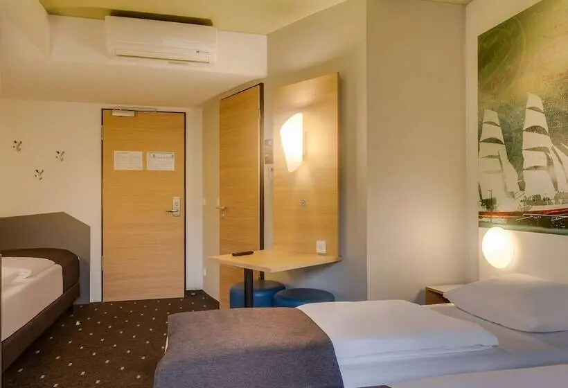 اتاق استاندارد سه نفره, B&b Hotel Bremerhaven