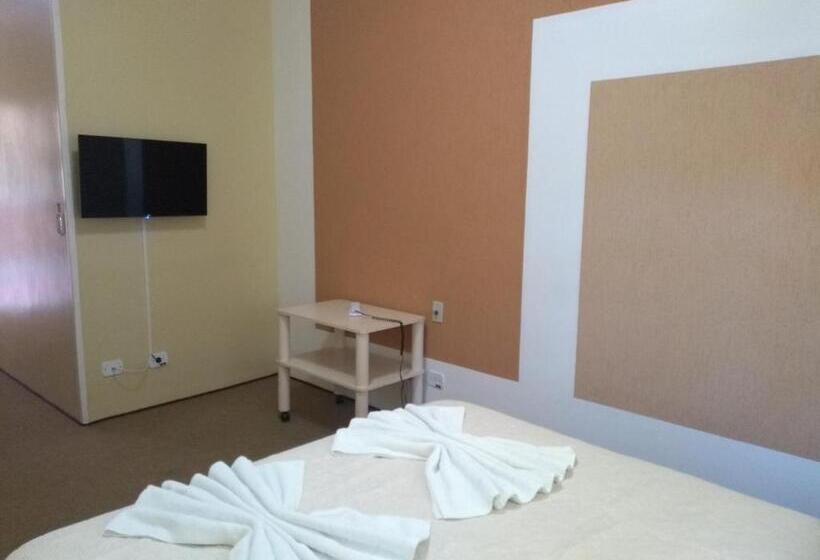 스탠다드 룸, Platanus